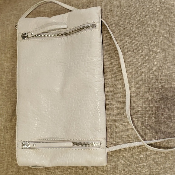 Vince camuto woman's large envelope leather gray silver purse shoulder b… - Picture 4 of 13